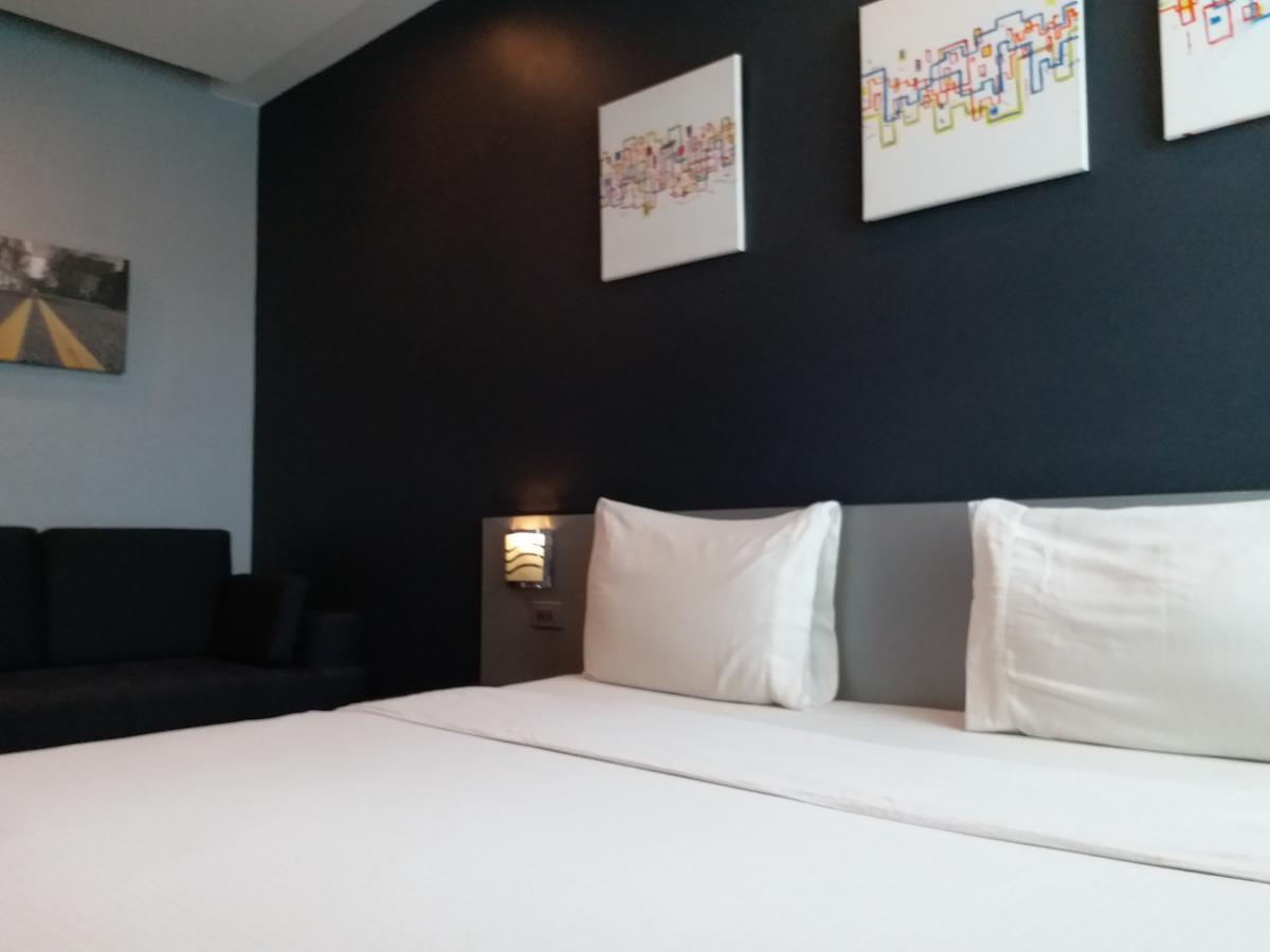 Li Nakpil Otel Manila Dış mekan fotoğraf