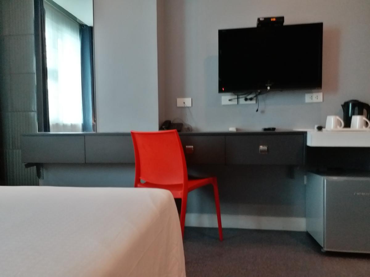 Li Nakpil Otel Manila Dış mekan fotoğraf