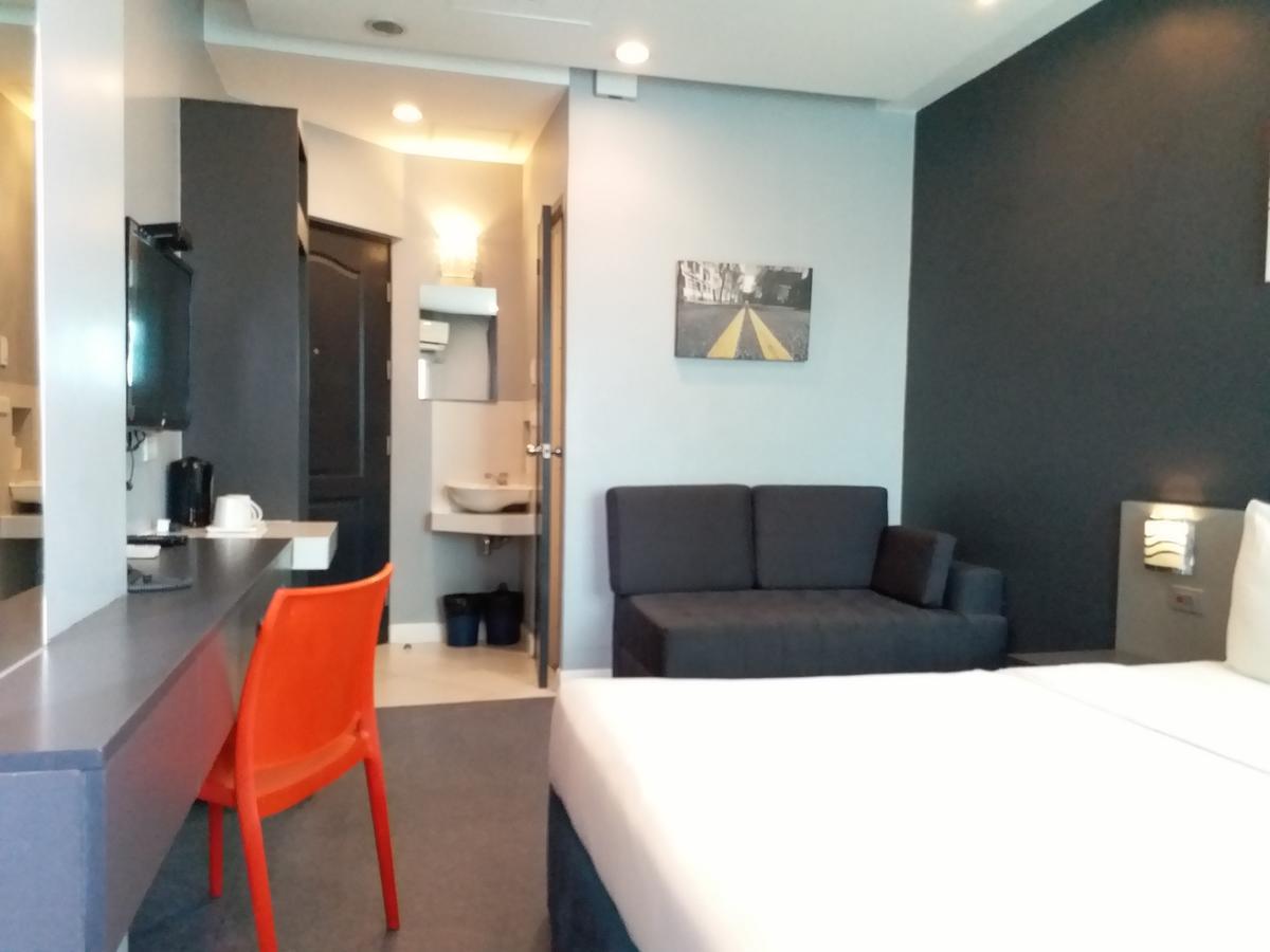 Li Nakpil Otel Manila Dış mekan fotoğraf